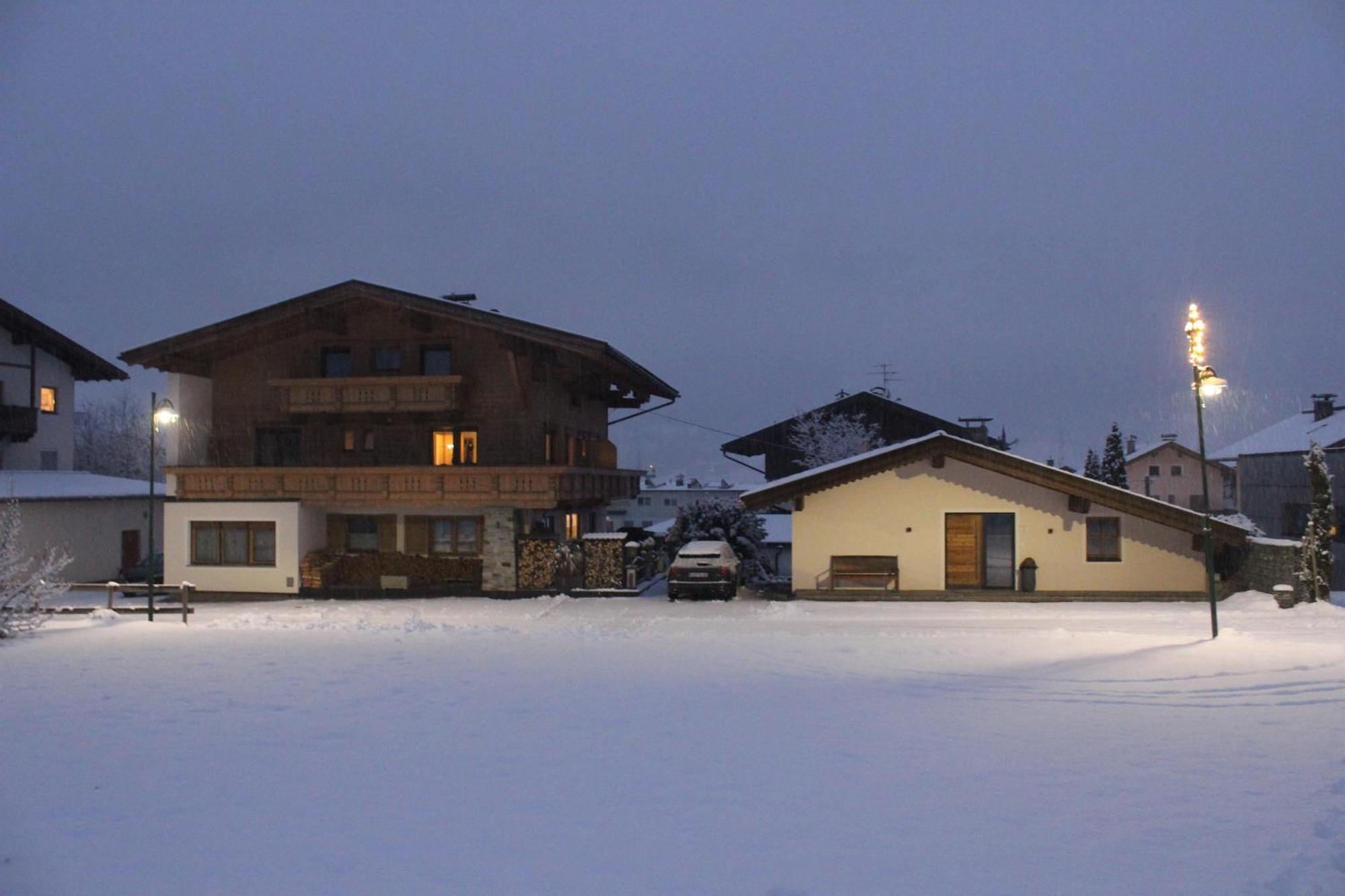 Haus Jochler Daire Ried im Zillertal Dış mekan fotoğraf